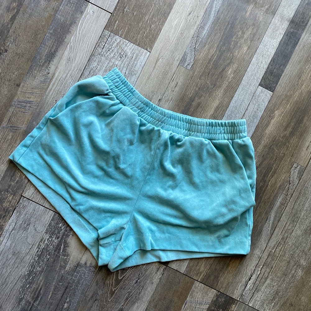 Teal shorts with pockets